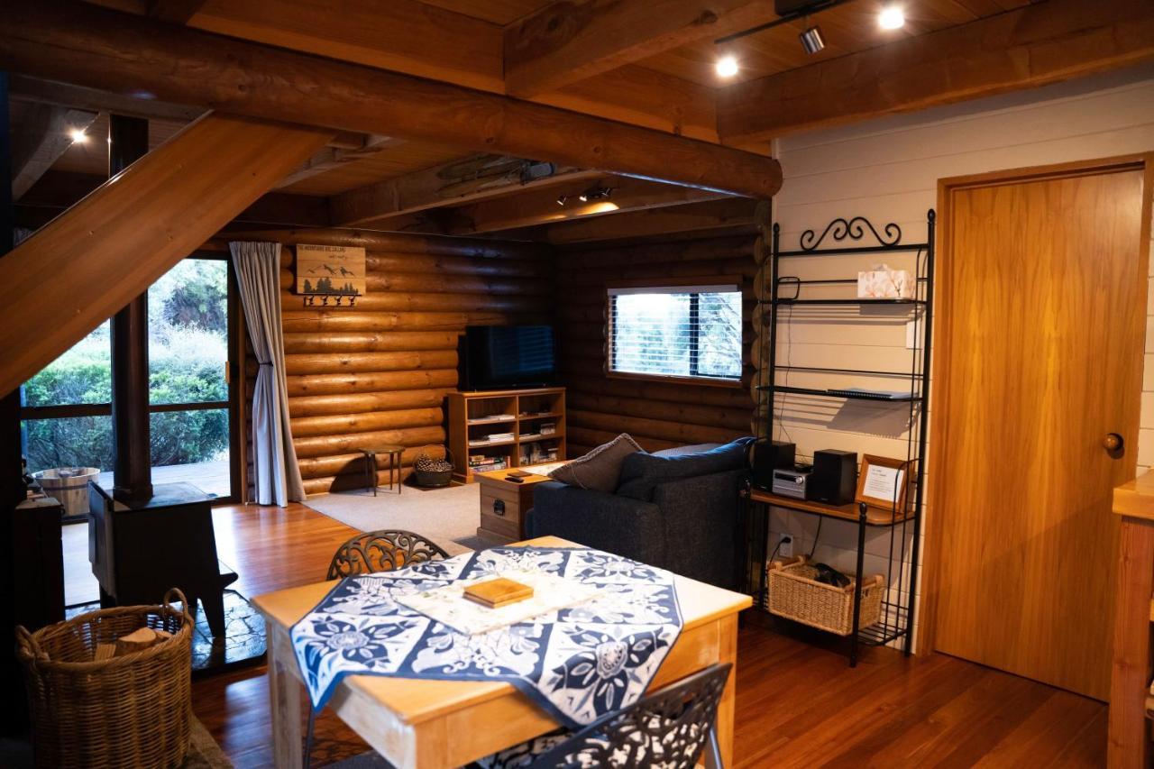 Totara Lodge - Unwind, Relax & Enjoy - Mt Lyford Buitenkant foto