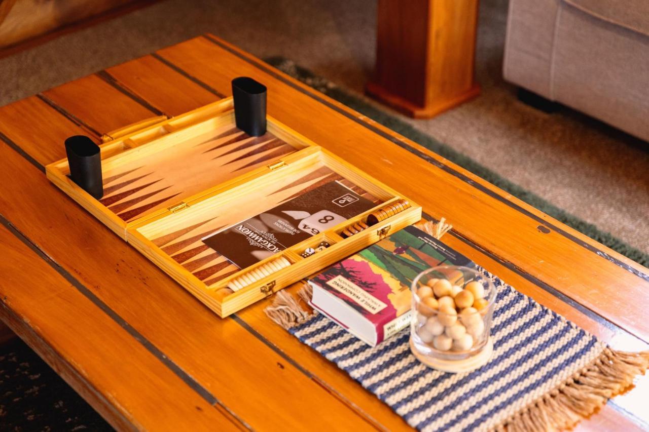 Totara Lodge - Unwind, Relax & Enjoy - Mt Lyford Buitenkant foto